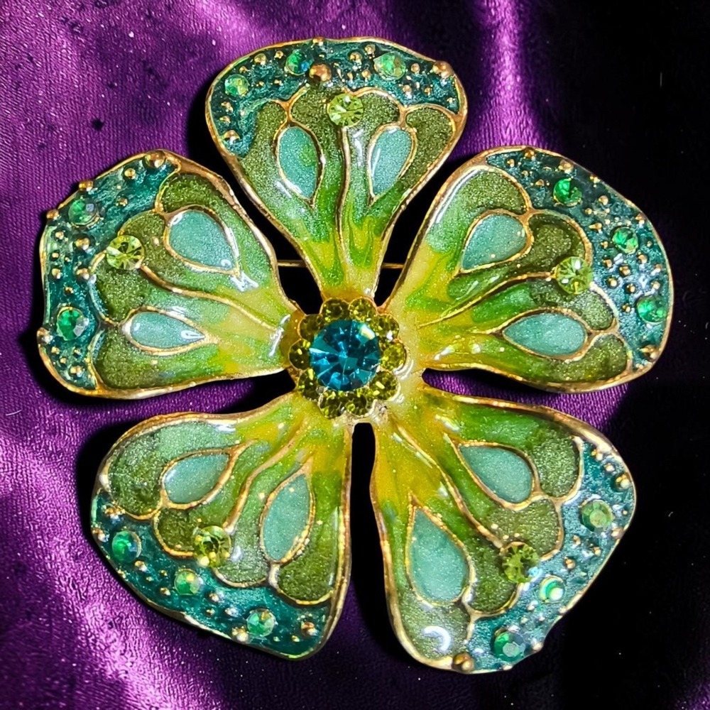Vintage Green Enamel Peacock Detail Flower Brooch Pendant Rhinestones Gold Tone